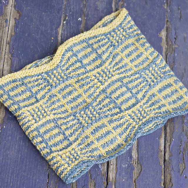 Op Art Cowl