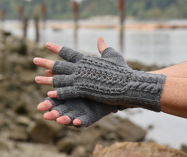 Eventide Fingerless Gloves