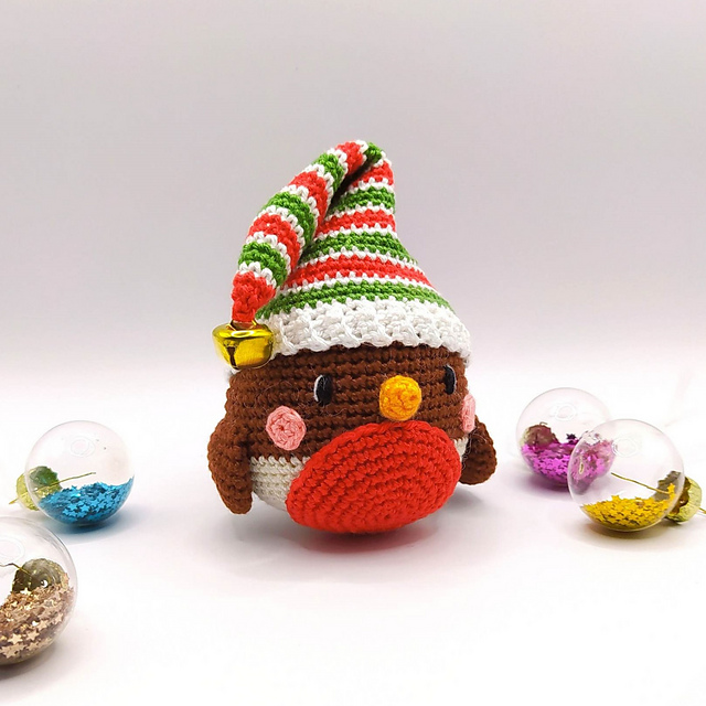 Alfie the Christmas robin