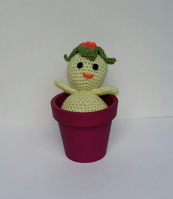 Flower plant baby amigurumi
