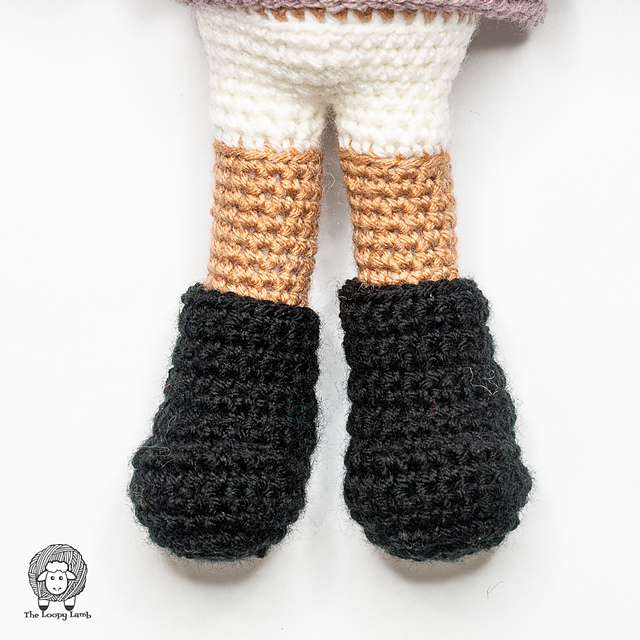 Easy Crochet Doll Boots