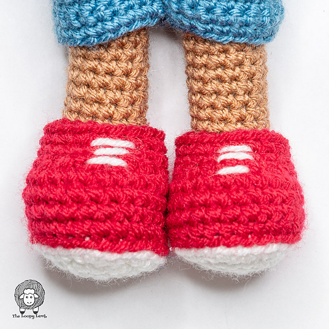 Easy Crochet Doll Sneakers