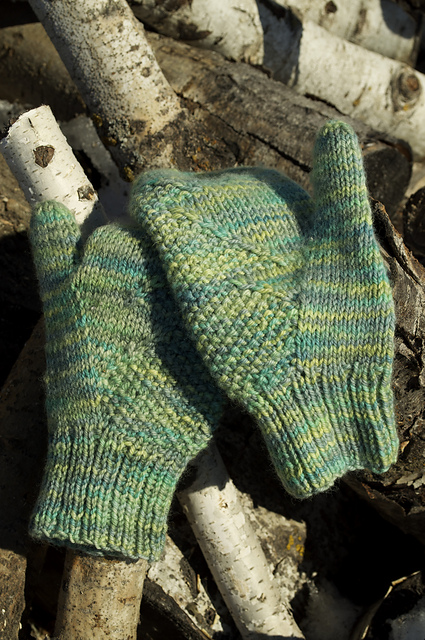 Lone Pine mittens