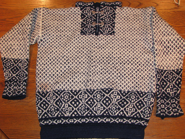 5210 Sweaters