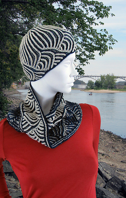 Mirror Mirror Hat & Cowl