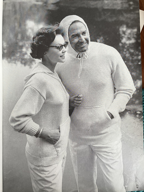 4367-71 Pullover