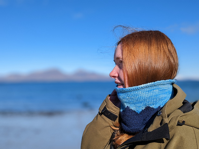 Small Isles Snood