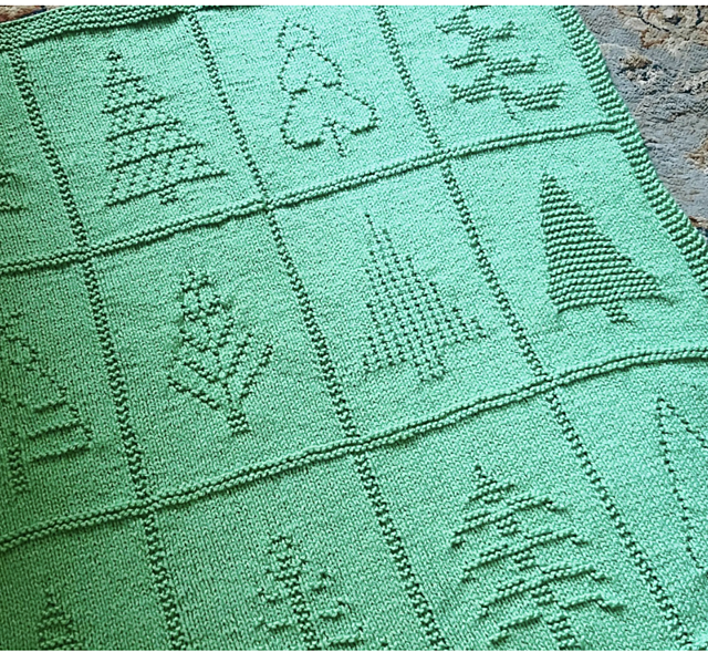 Many Christmas Tree Blanket