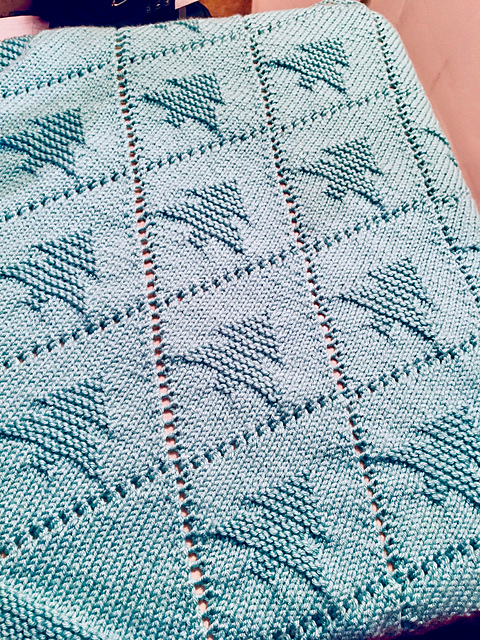 Christmas Tree Lace Blanket