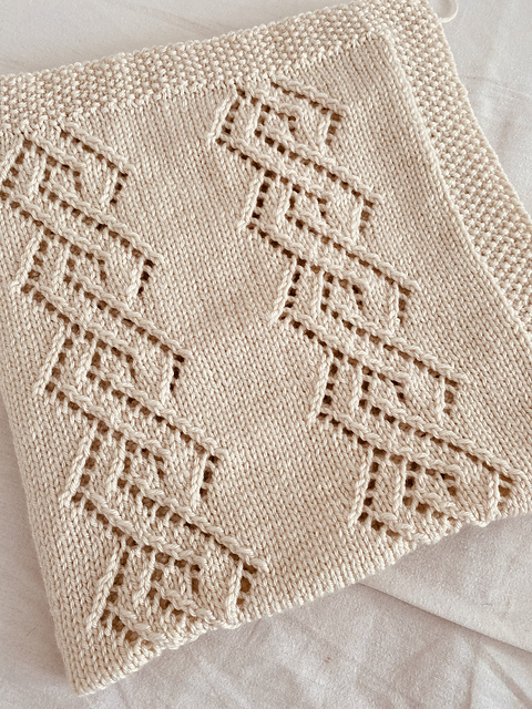 Lace Sweep Blanket