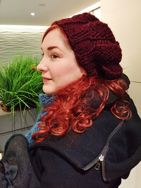 Lessien Elensar Pumpkin Beret