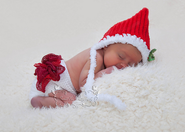 Baby Wrap with Ruffle Yarn Frill