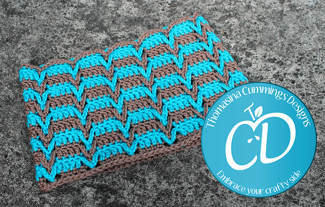 Crescent Moon Cowl (dropped chevron)