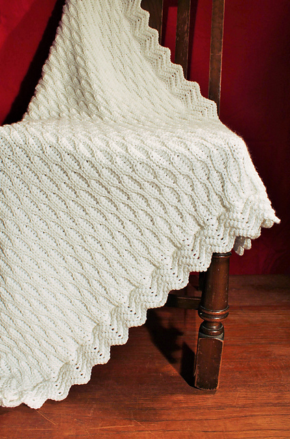 Honeycomb Blanket with Ripple Edging