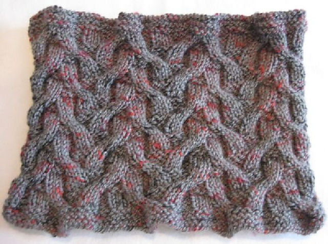 Anthro Branch Cowl