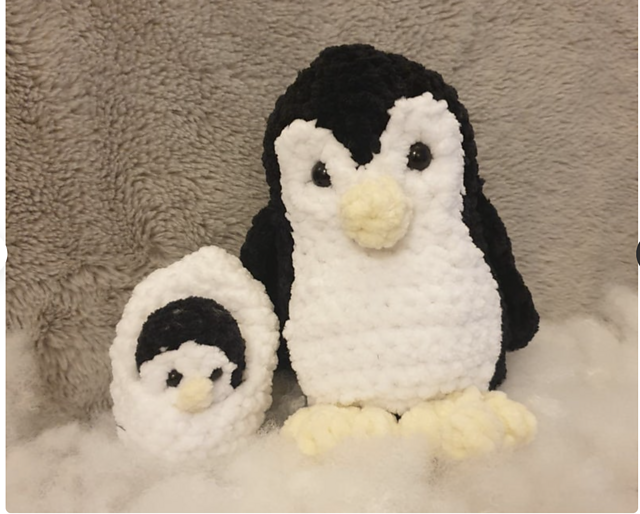 Mummy & Baby Penguin II