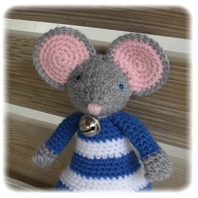 Arthur, the Mouse | La Souris des Petits