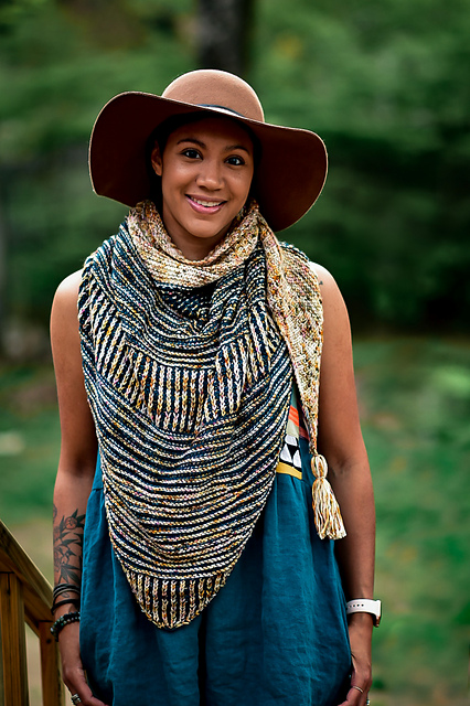 Ravelry: A Break In Tide Shawl pattern by Tif Neilan