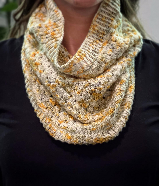 Moonstones Cowl