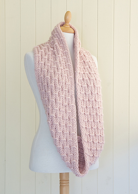 Strawberry Hill Cowl