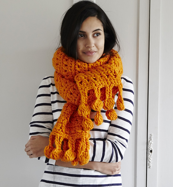 Cross Treble Scarf