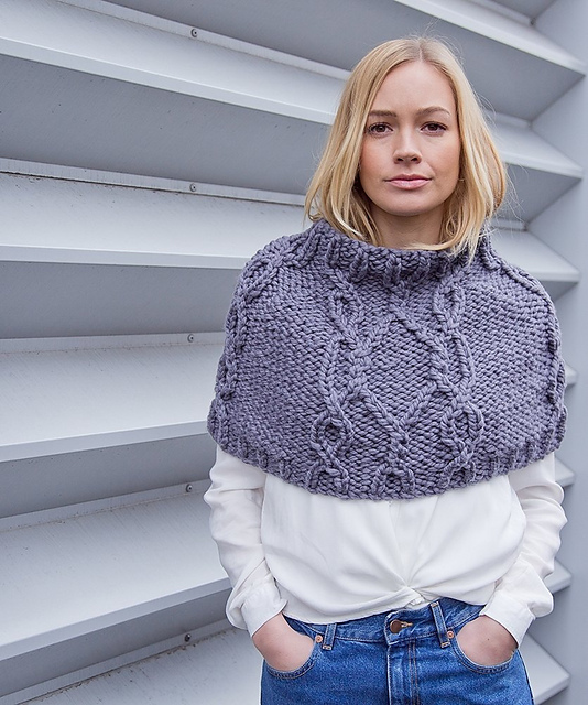 Ebba Cable Cape