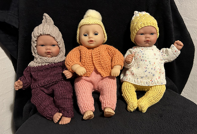 Mini dukkestrik til 30 cm