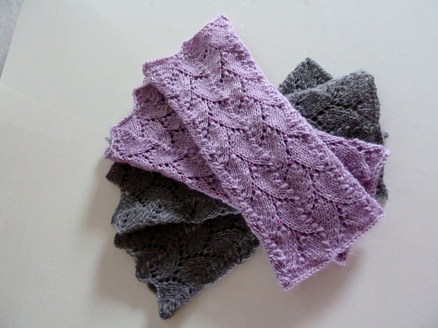 Anemone Wrist Warmers/Pulsvärmaren Anemon