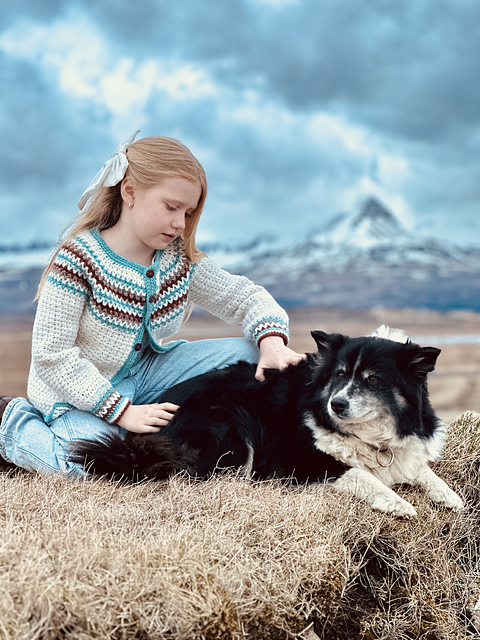 Icelandic Crochet Cardigan