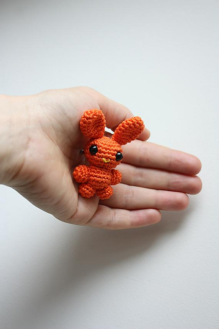 Amigurumi Bunny Brooch