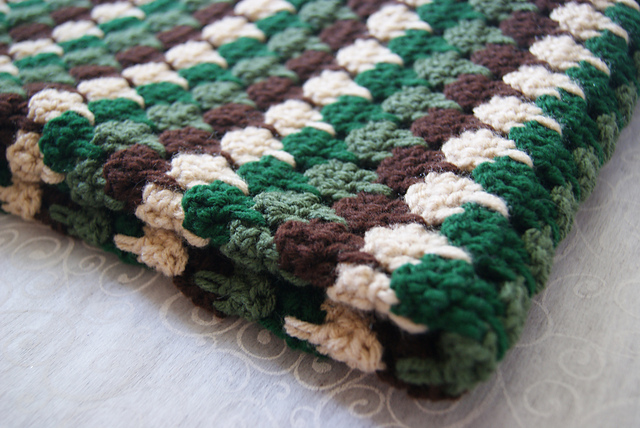 Simple Larksfoot Stitch Pattern