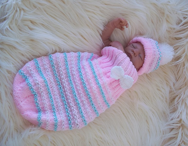#47 Baby Cocoon & Hat Set