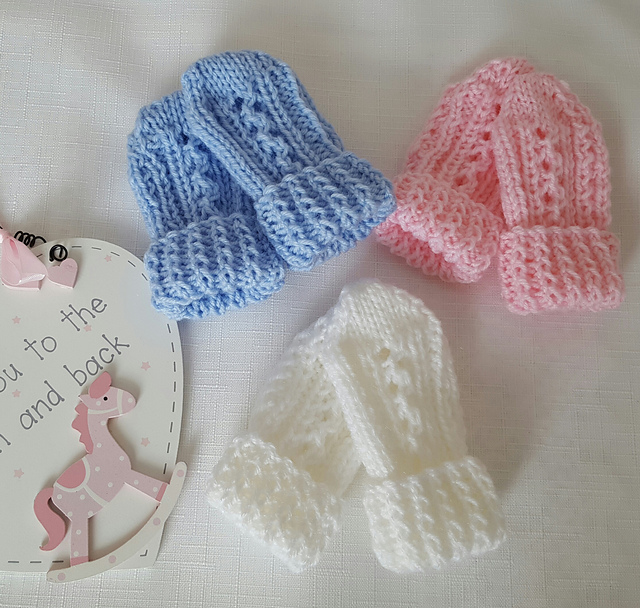 Thumbless Baby Mittens