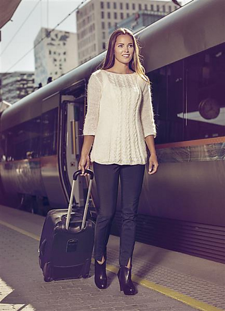 1317-10 Innsvinget genser