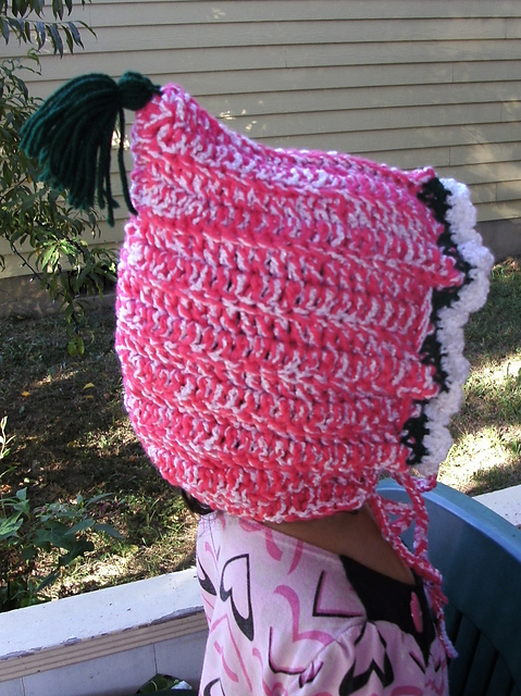 028 Little Hoodie Hat
