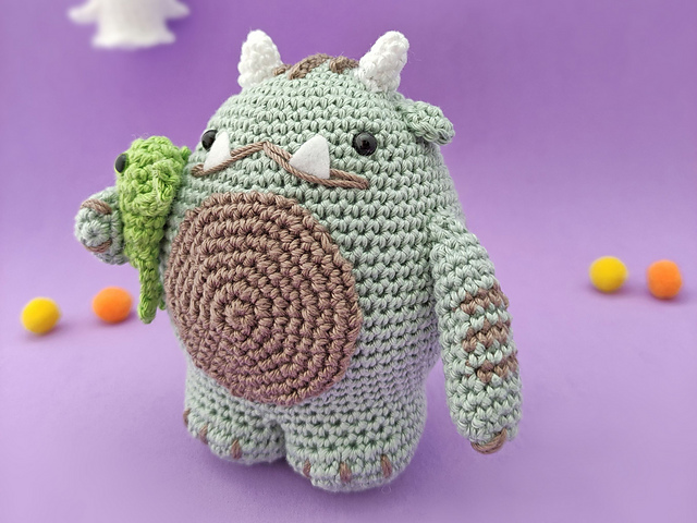 Ravelry: Sgrunfo the swamp monster pattern by Claudia Capriotti