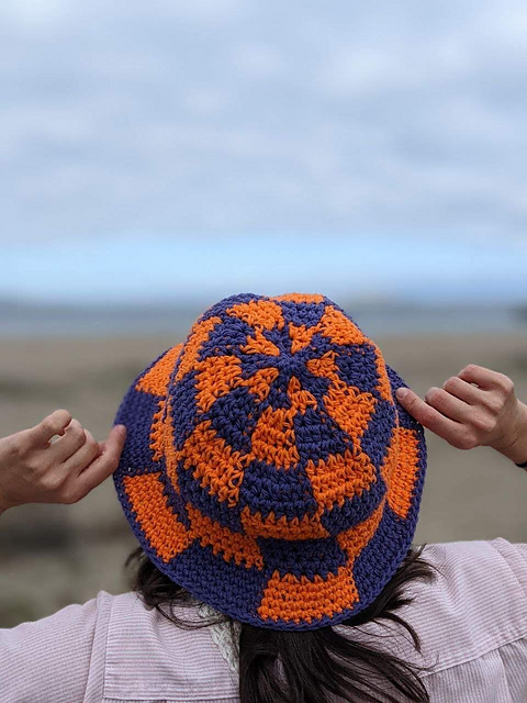 The Checkered Bucket