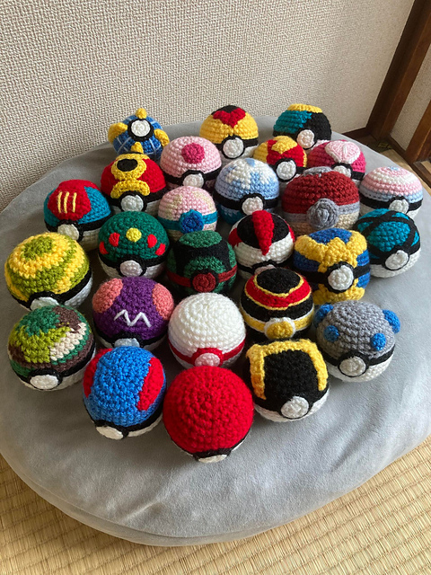 Too Many Pokeballs!