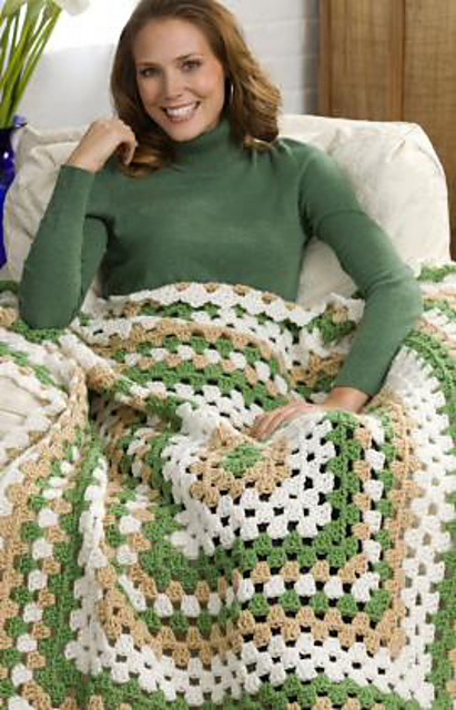 Weekend Wonder Giant Granny Square Throw