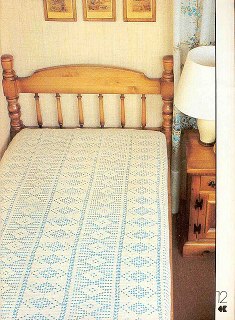 Filet-Band Bedspread