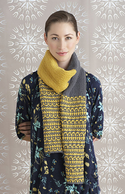Two-Color Tango Scarf