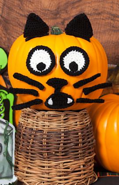 Spooky Cat Pumpkin