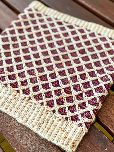 Dahlia Cowl