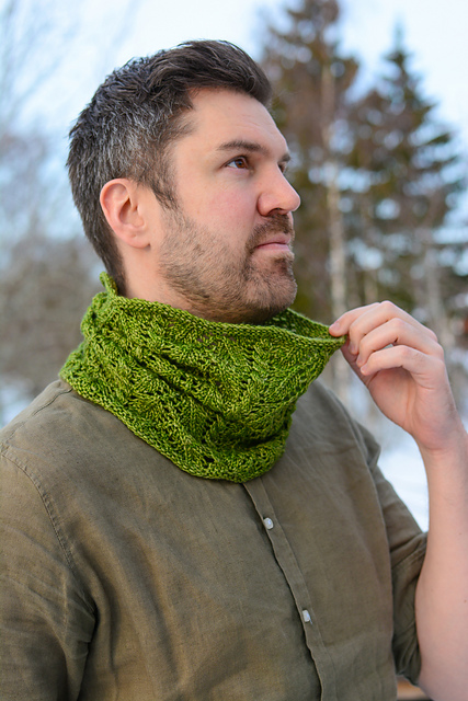 Spring Leaf Cowl