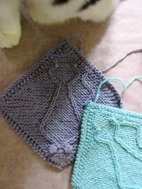 Ravelry: Cat Mat pattern by Tomato 68