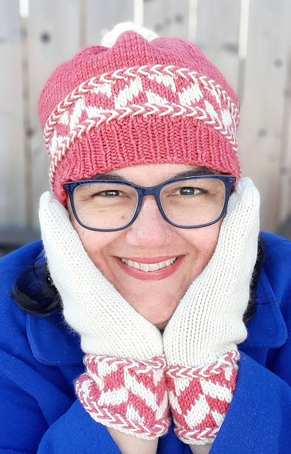 Chevron Illusion Hat & Mittens