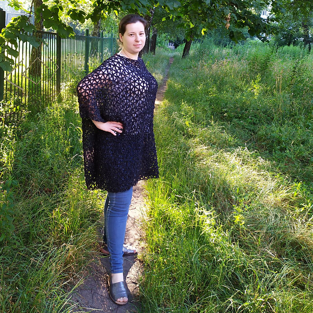 Poncho: triangles and hexagons