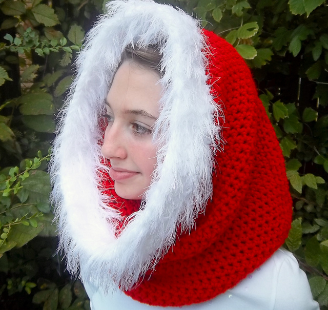 Christmas Candy Cowl (with Hood variation)