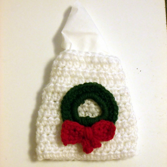 Tissue Pouch - Wreath