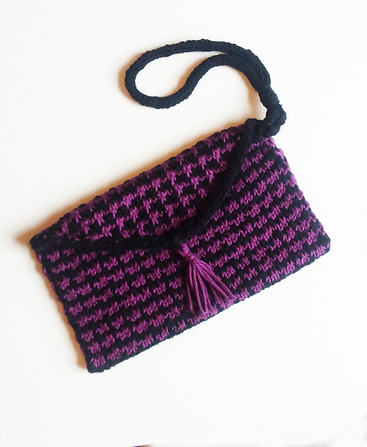 Houndstooth Clutch